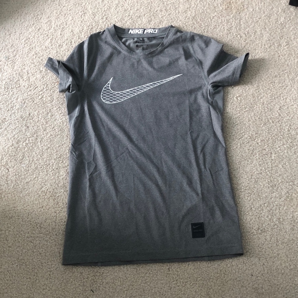 Nike Pro Charcoal Gray Tee